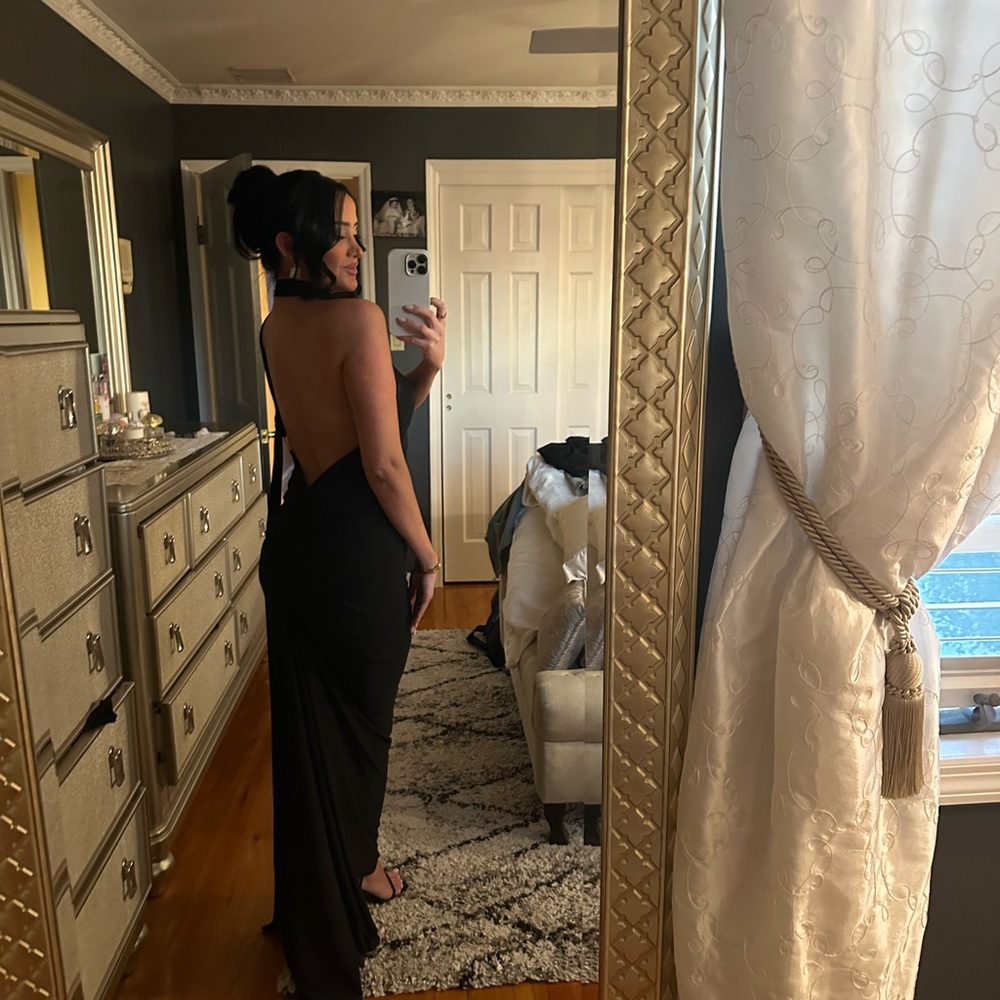 Elegant Black Formal Gown